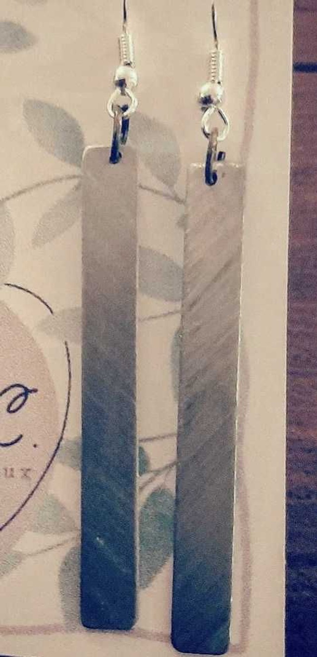 Boucles d'oreilles striées en acier inoxydable