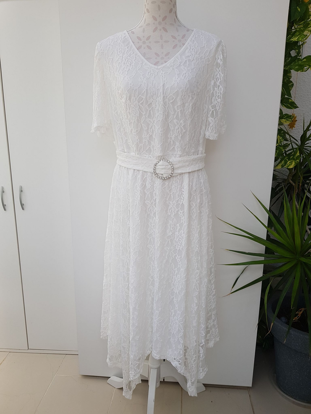 Robe De Mariée Civile Blanche Asymétrique Dentelles Manches Courtes Ceinture Strass Taille 50