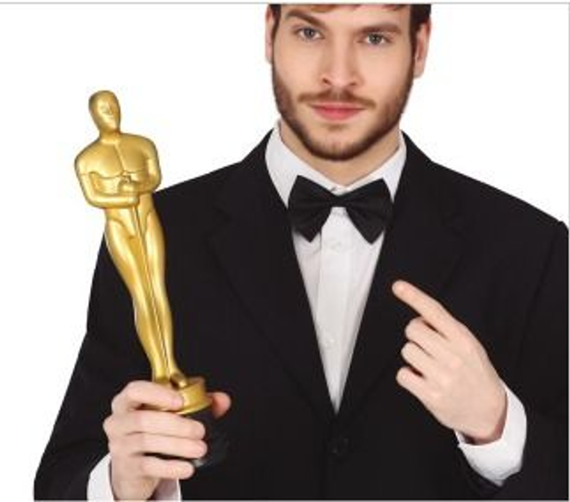 PARTY , STATUINA OSCAR 