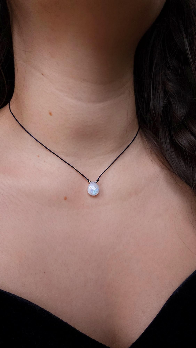 Collier pierre de lune et perles en argent