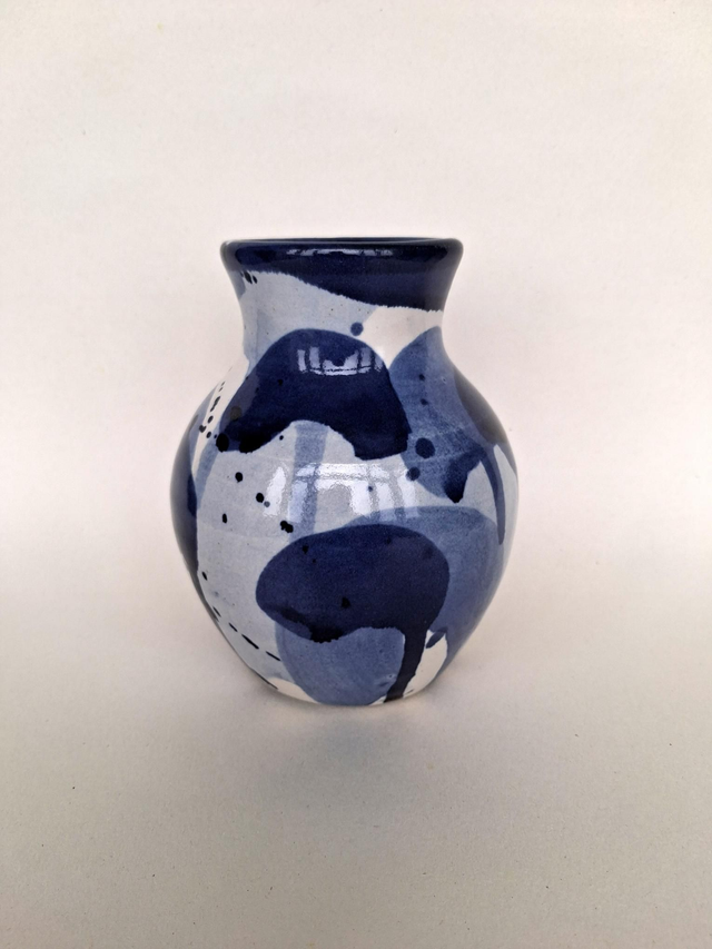 Blue shades vase 4
