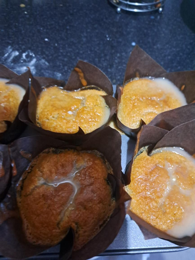 Vanilla &amp; Blueberry Cupcakes