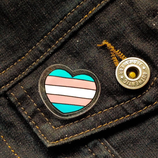 Trans - Heart - Pin - [PIN-TN-H]