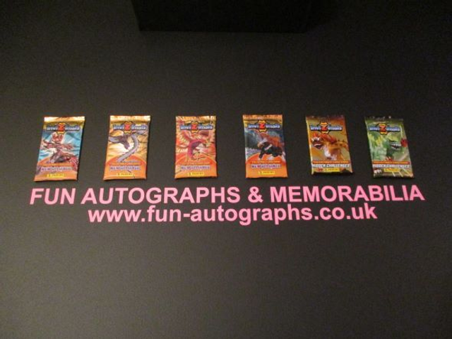 Invizimal (Panini) Original Single Trading Card Packet