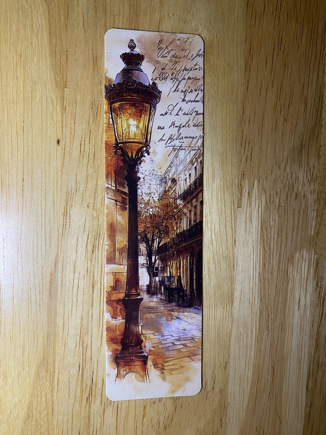 Marque-page-Entre deux pages (Style R)