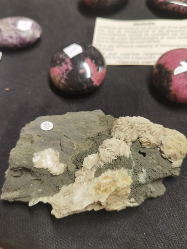 Sidérite sur gangue