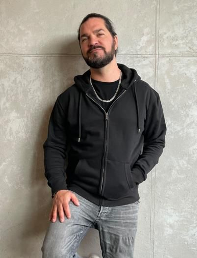 LIAM ZIP-HOODIE