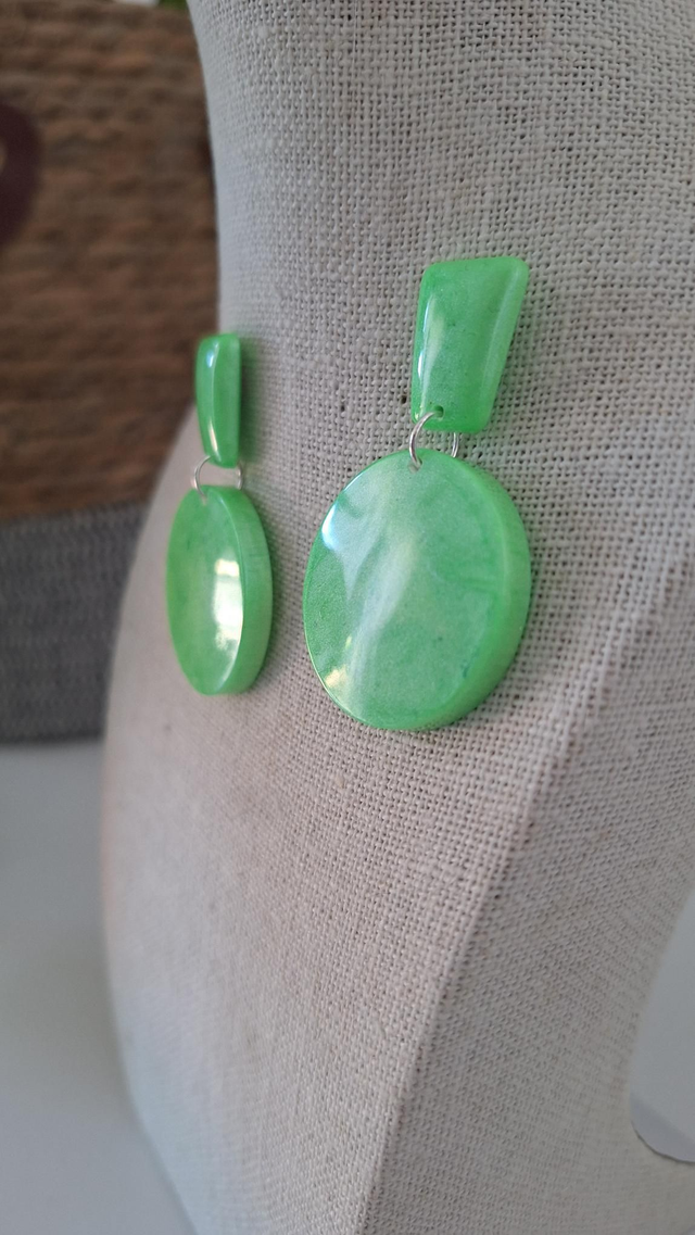 Boucles oreilles fluo vertes