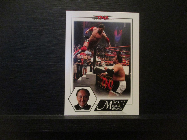 X-Division - Mike Magical Moments Original Trading Card #M4