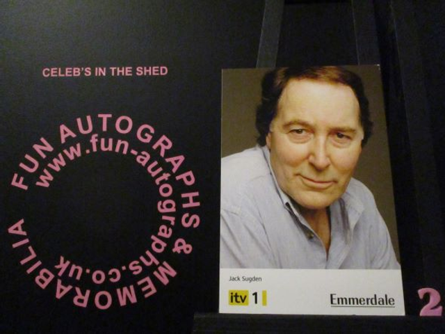 Clive Hornby (Jack Sugden) Original Emmerdale Yellow &amp; Black Itv1 Logo Cast Card (2)(SEE PIC)