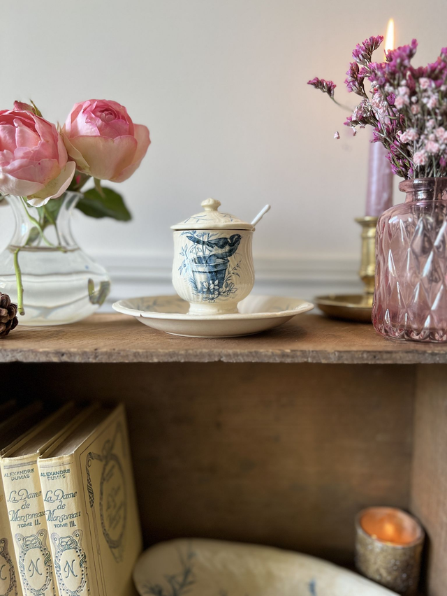 OISEAUX - Moutardier sur dormant Oiseaux par la manufacture française de Gien - Terre de Fer