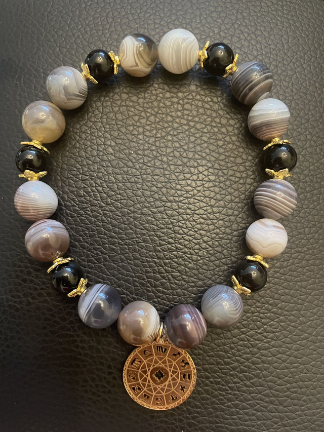 Bracelet Agate Botswana de 10 mm et Agate noire de 8 mm