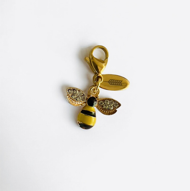 EQUI CHARM BEE 