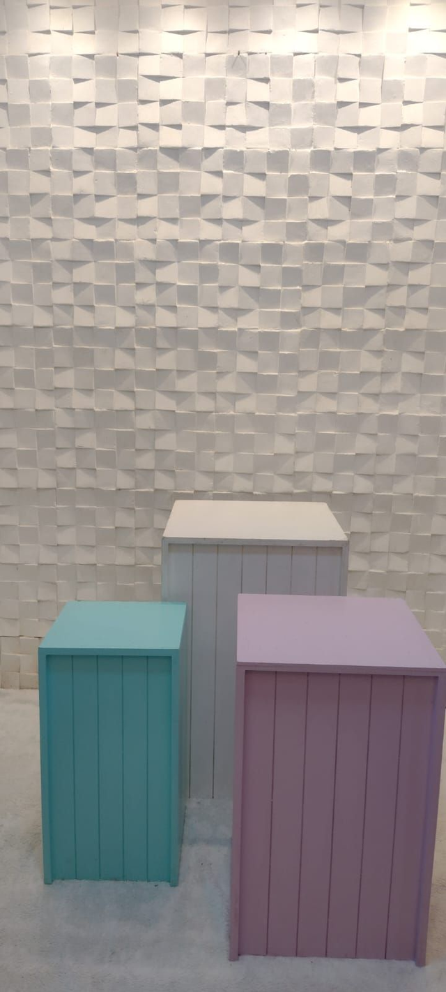 KIT CUBO RIPADO PARTY - LOCAÇÃO  