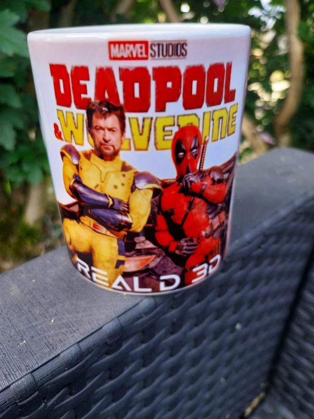 Mug Deadpool vs Volverine