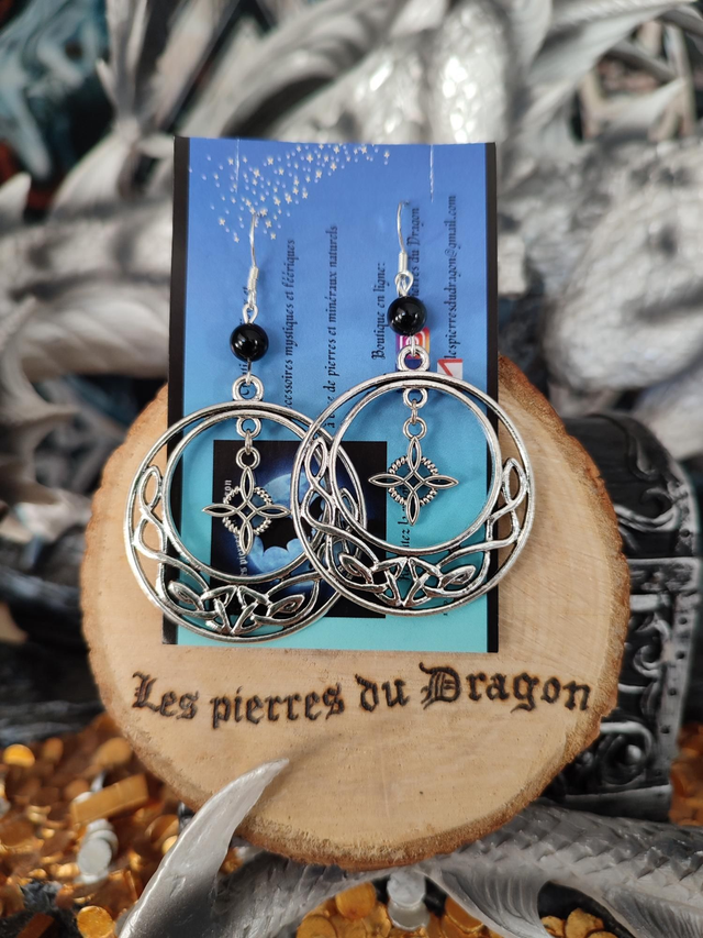 Boucles d&#039;oreilles witch protect