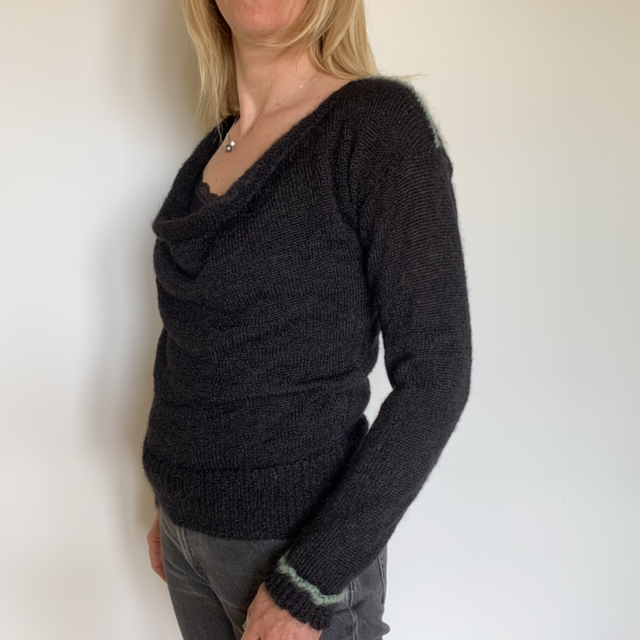Pull Manon