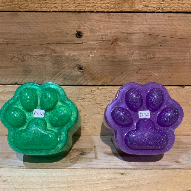 Resin Paw Print Pot 