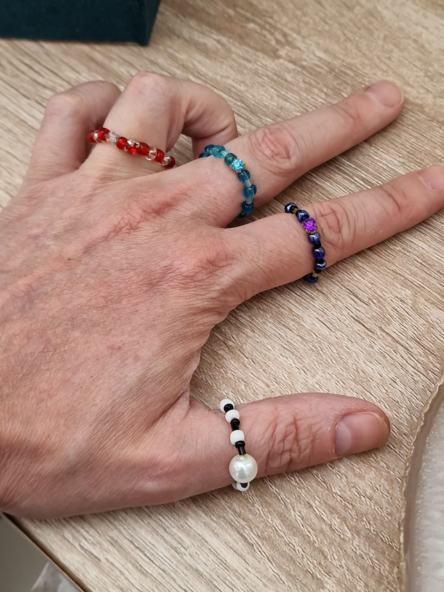 Lot 4 Bagues Elastique Perles Strass