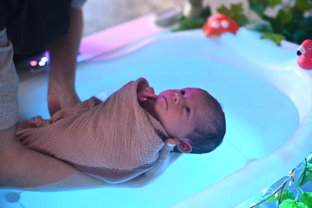 SPA BABY-POP - Bain enveloppé + massage jeune maman 30min