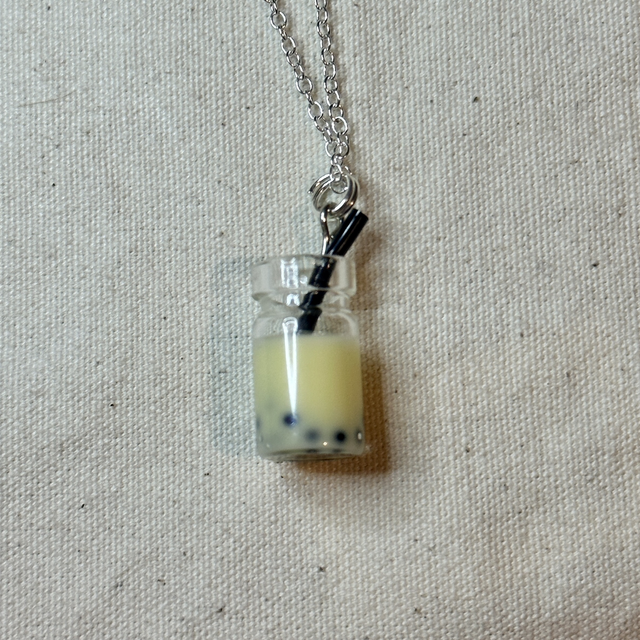 Milk bubble tea necklace 
