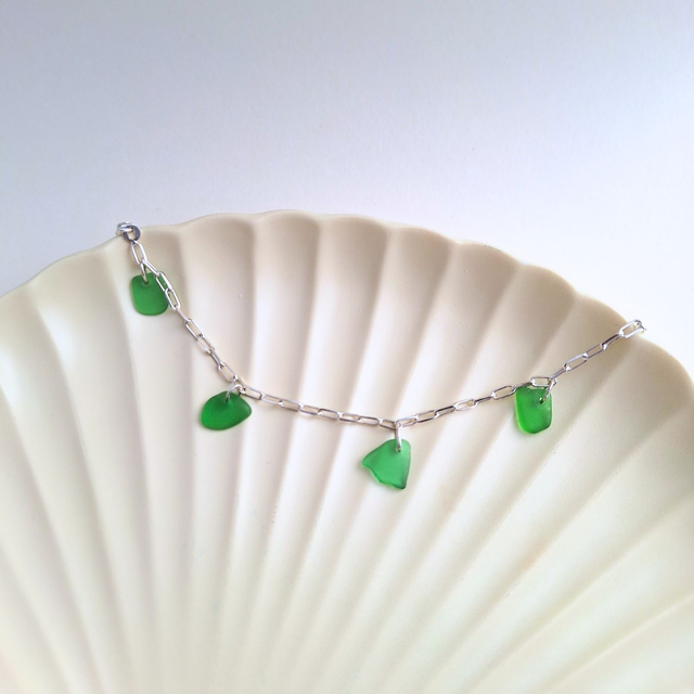 Bocca vert - bracelet en argent et verre des plages