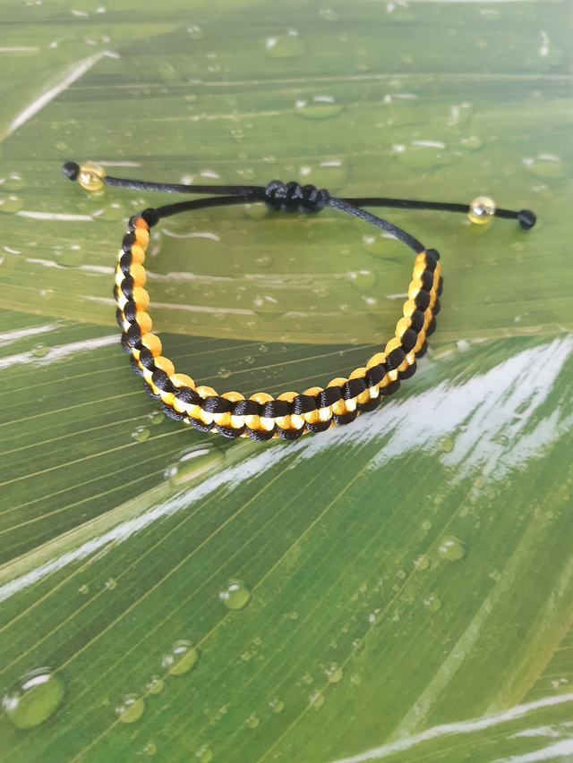 Armband gelb schwarz