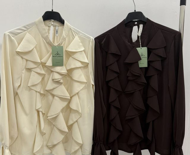 Blusa de volantes 