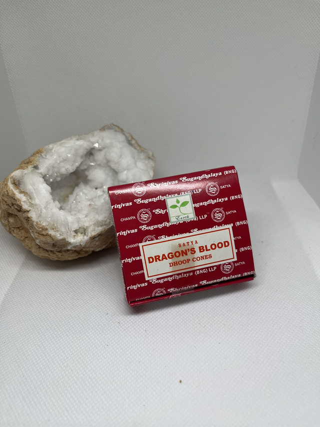 Cônes d’encens senteur sang du dragon 