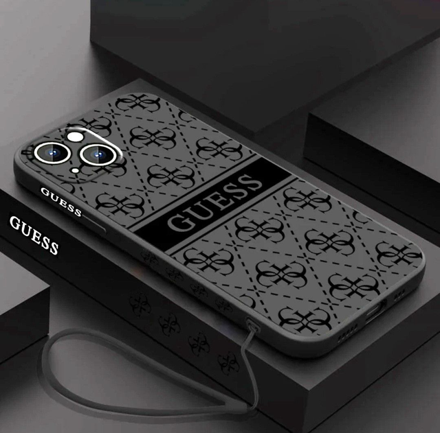 Coque iPhone Guess silicone noir