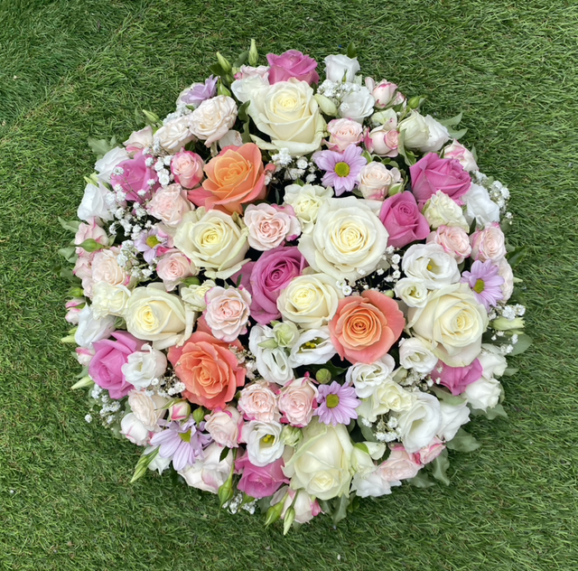 Floral circle wreath 