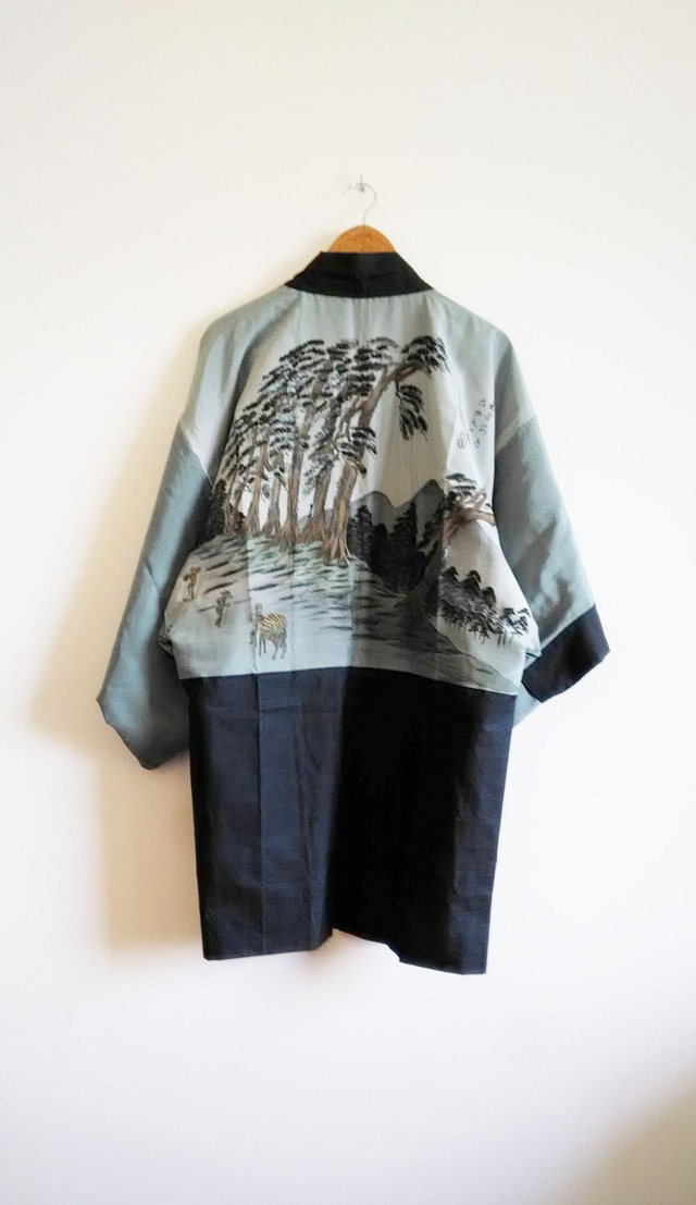 Haori Jacket for Men, Vintage Japanese Silk Jacket, Small Plaid Tsumughi Pongee Blue Gray Color, Travel Scenery Pattern Lining