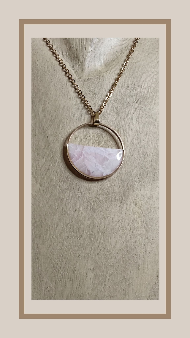 Collier faux quartz rose rond 