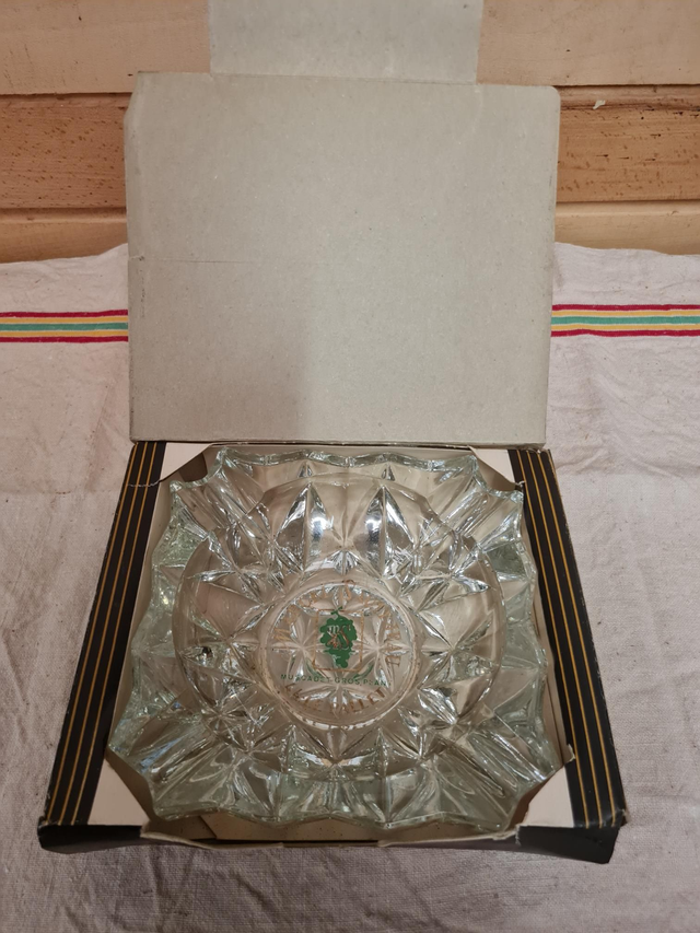 Cendrier vintage carré 14 cm