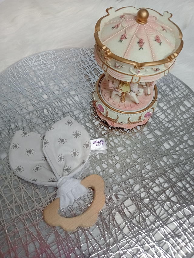 Anneau de dentition "Petits soleils"