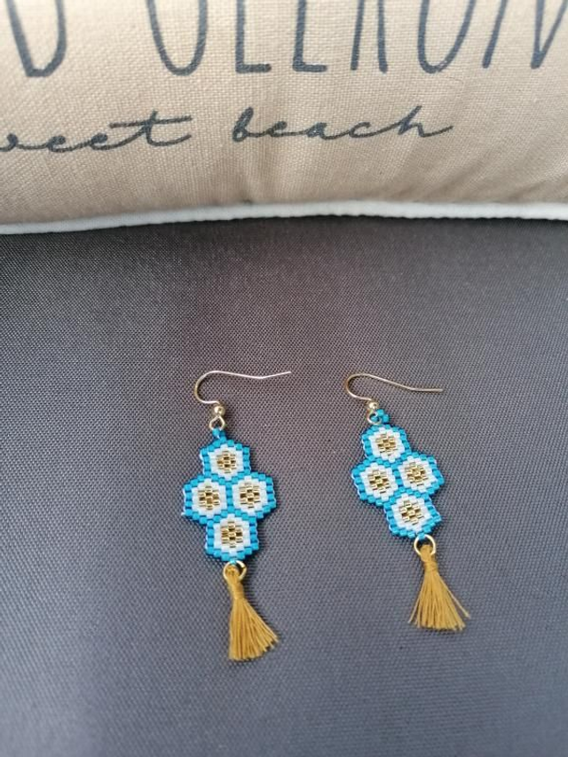 Labyrinthe ponpon bleu clair