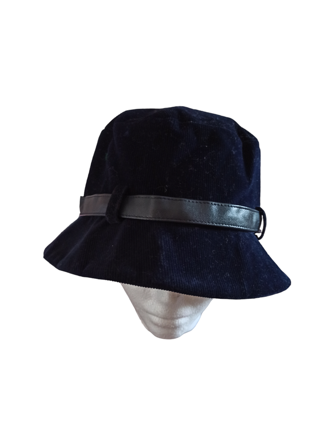 Bob velours noir 57 cm (The only favorite) 