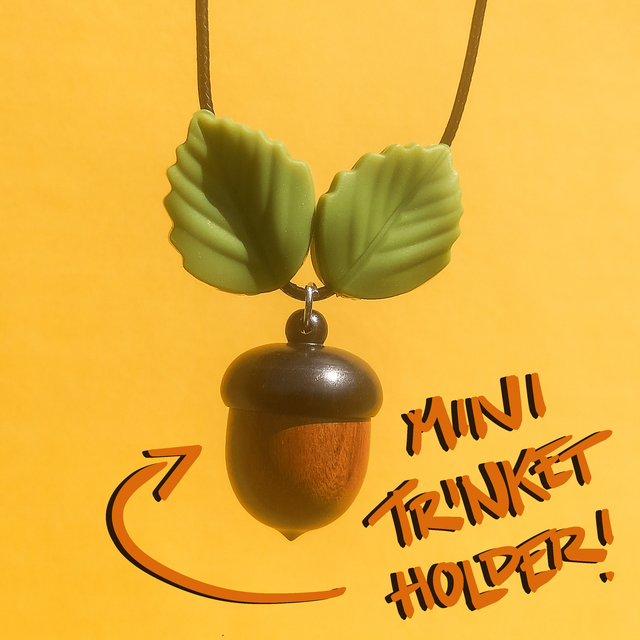 Openable Acorn - Green Leaf - Chew Necklace [NL-STM-ACN]