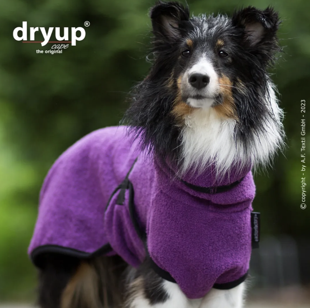 Dryup Cape - Bademantel von Action Factory