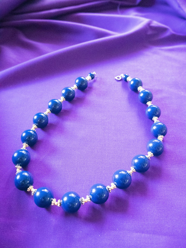 Collier perles bleues