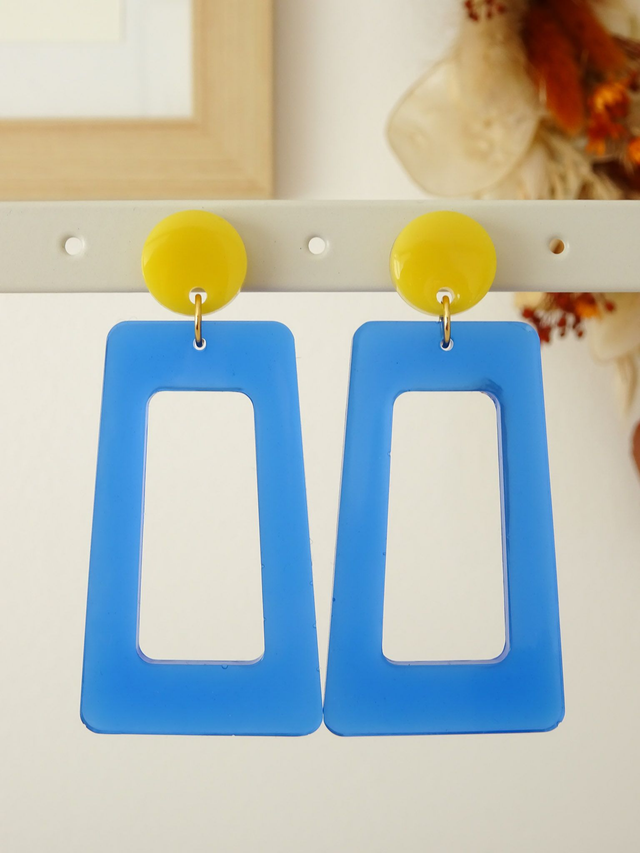 Rectangle évasé : Bleu et jaune