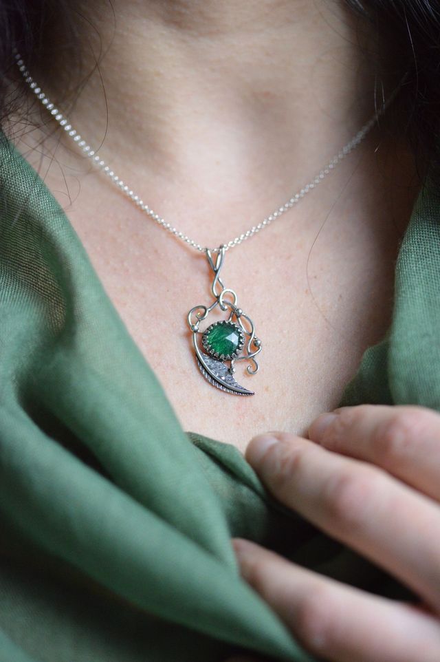 Pendentif Elfique - Aventure "Feuille de Rosée"