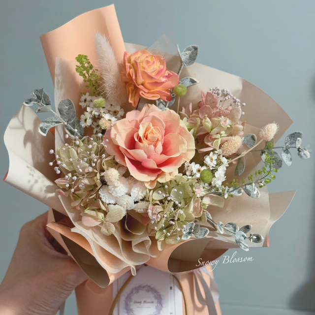 Small Preserved Flowers Bouquet (Peach)