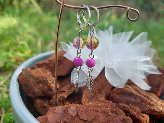 Boucle d'oreille pendante Pierre &amp; Perle