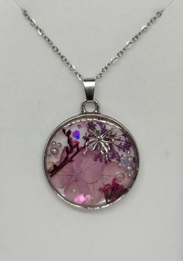 Collier pendentif Izia coloris violet 