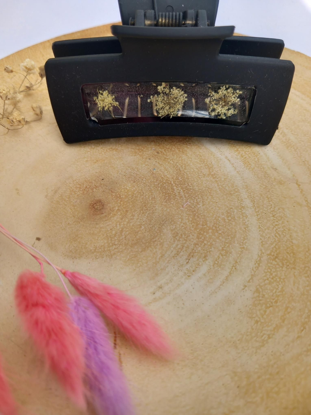 Barrette reine Anne 