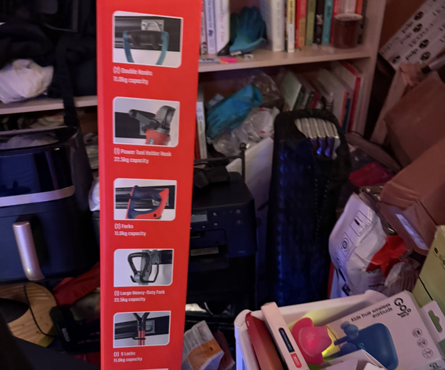 Tool storage system for garden spades shovels, et cetera