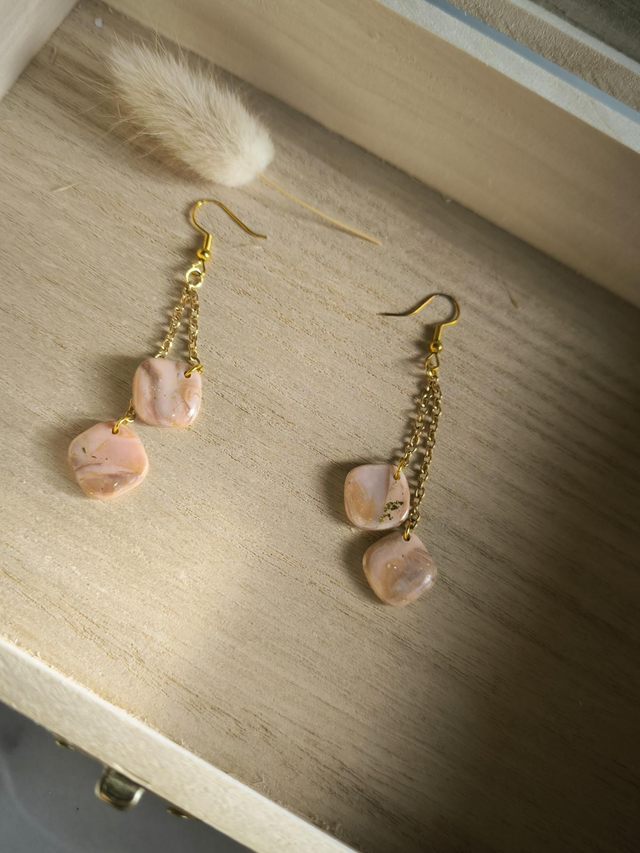 Boucles d'oreilles Duo déesse Écrues 