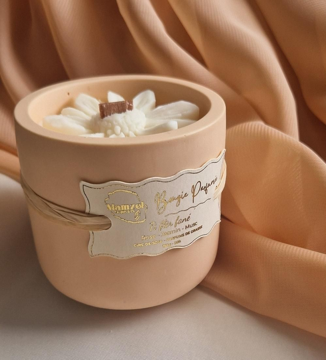 Bougie Végétale 165g - 30h - COLLECTION ST-VALENTIN - Rose, Jasmin, Musc