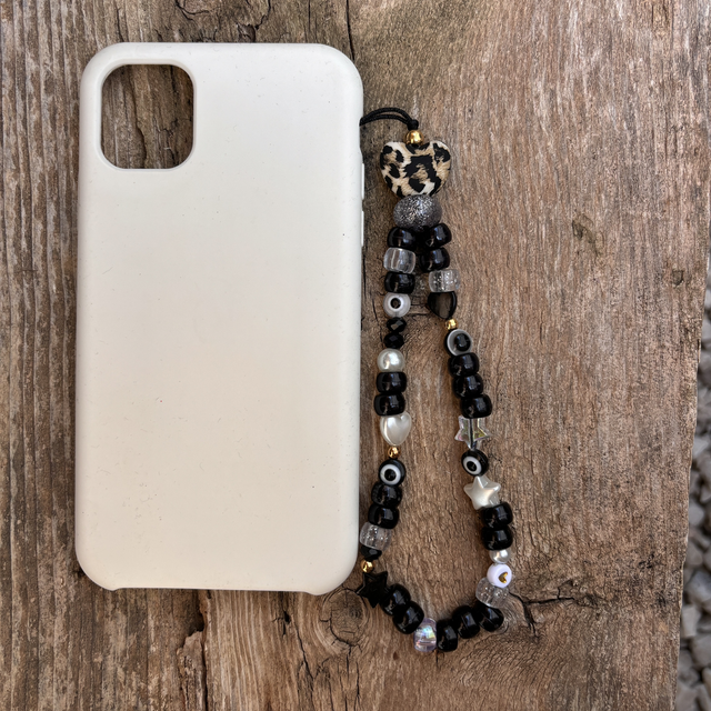 Grigri de téléphone Bonbon d’Amour 🐆 Black coeur léopard